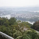 홈스테이 Humboldtruh *