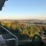 Humboldtruh 홈스테이 Weitersburg