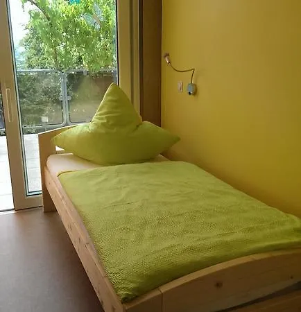 民宿 洪堡拉什民宿 *